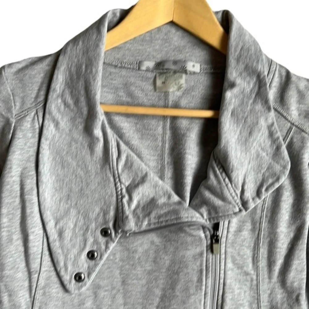 Athleta Juniper Asymmetrical Zip-Up Jacket - Picture 6 of 12